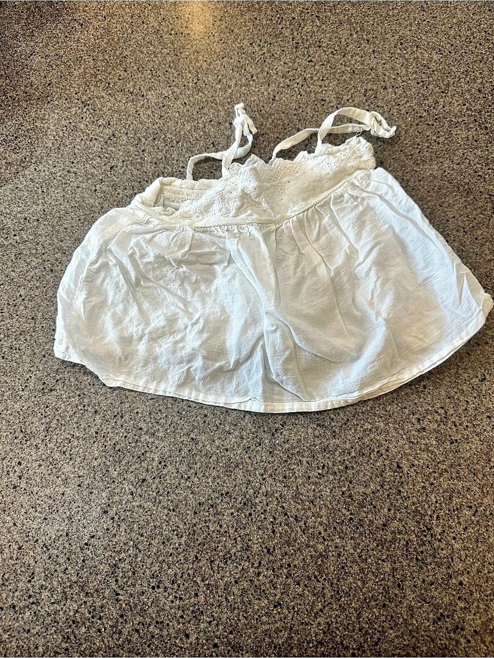 Old Navy White Baby tank top Size 18-24M